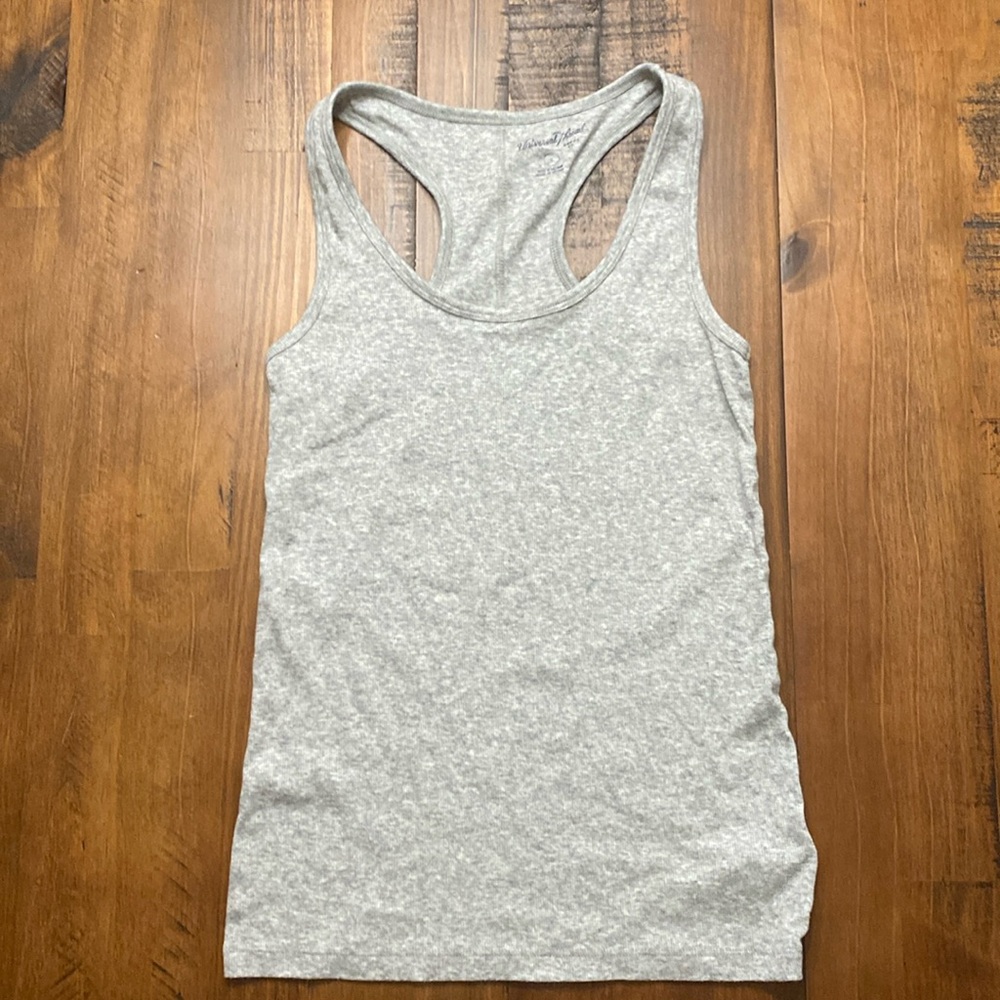 University thread tank top